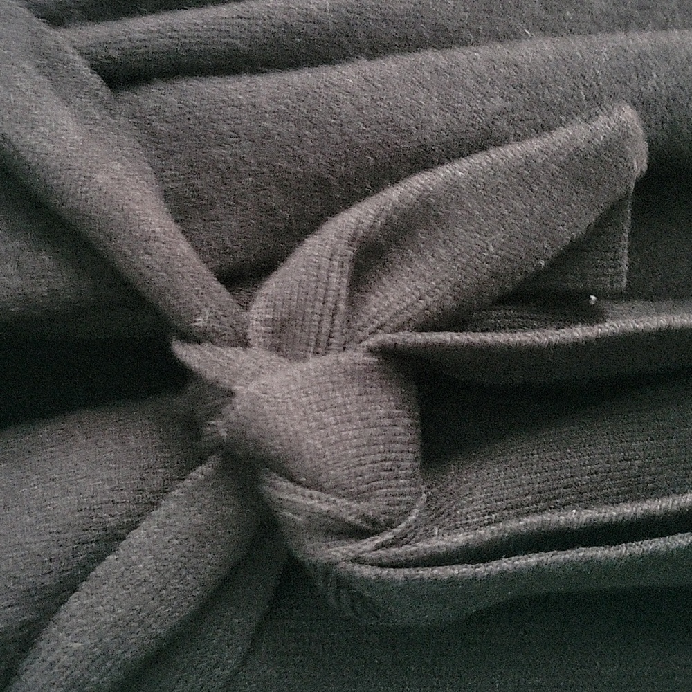 Elegant Black Women's Cardigan - Picture 6 of 8